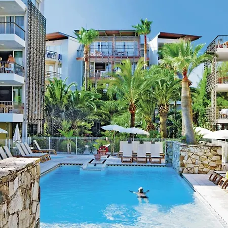 Port-prestige 2/3p 6 Jacuzzi Apartamento Antibes